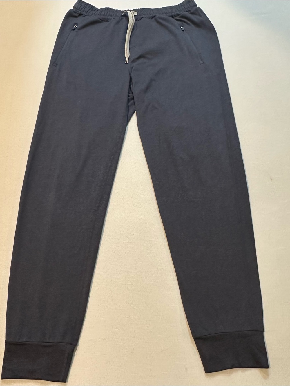 Vuori Heathered Navy Joggers Men’s Medium